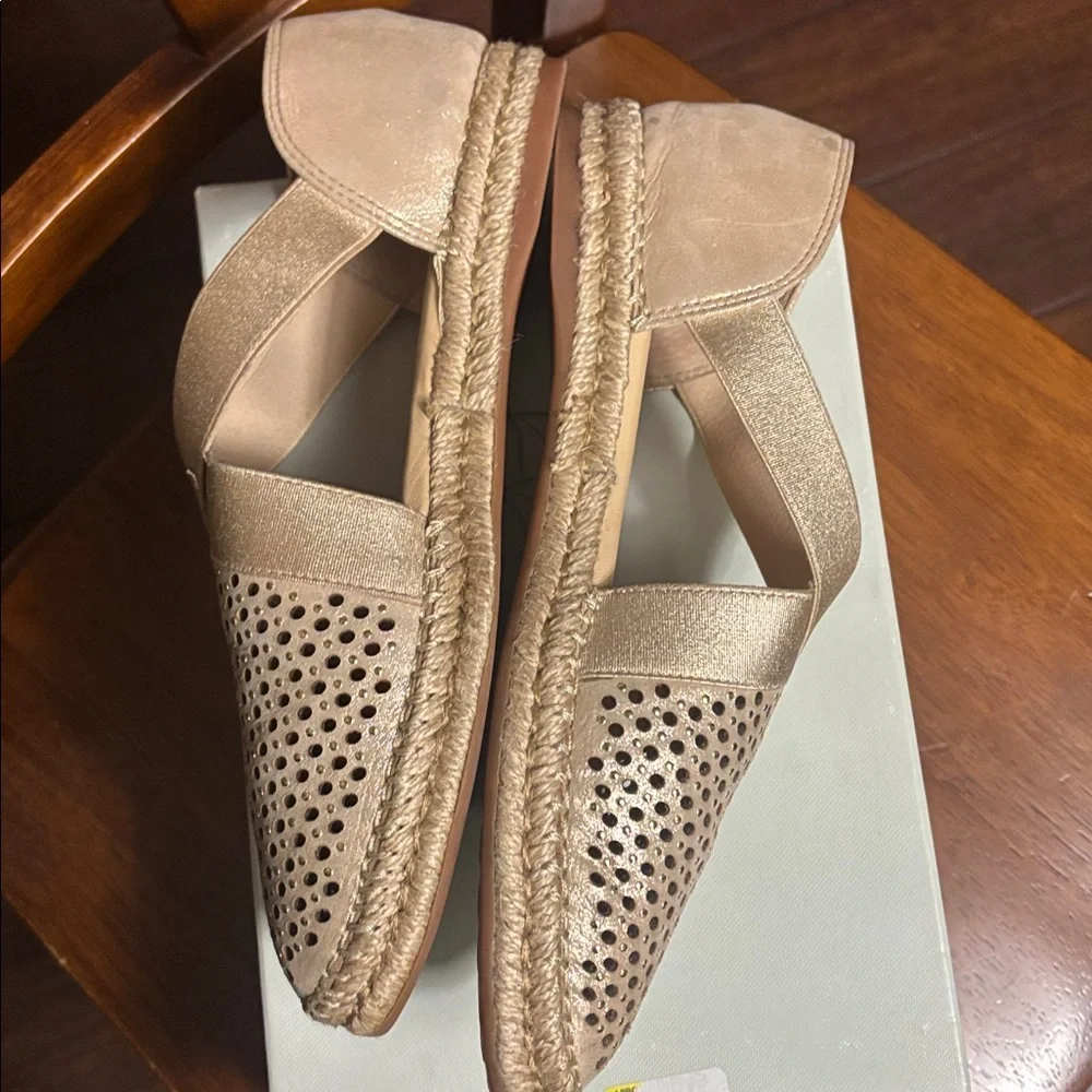 Nurture Cantrell perforated leather upper slip on #5